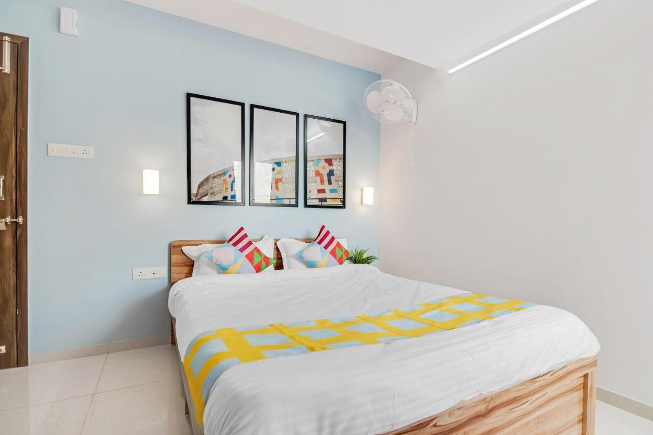 OYO 79233 Hotel Hive Stays Kochi Exterior foto
